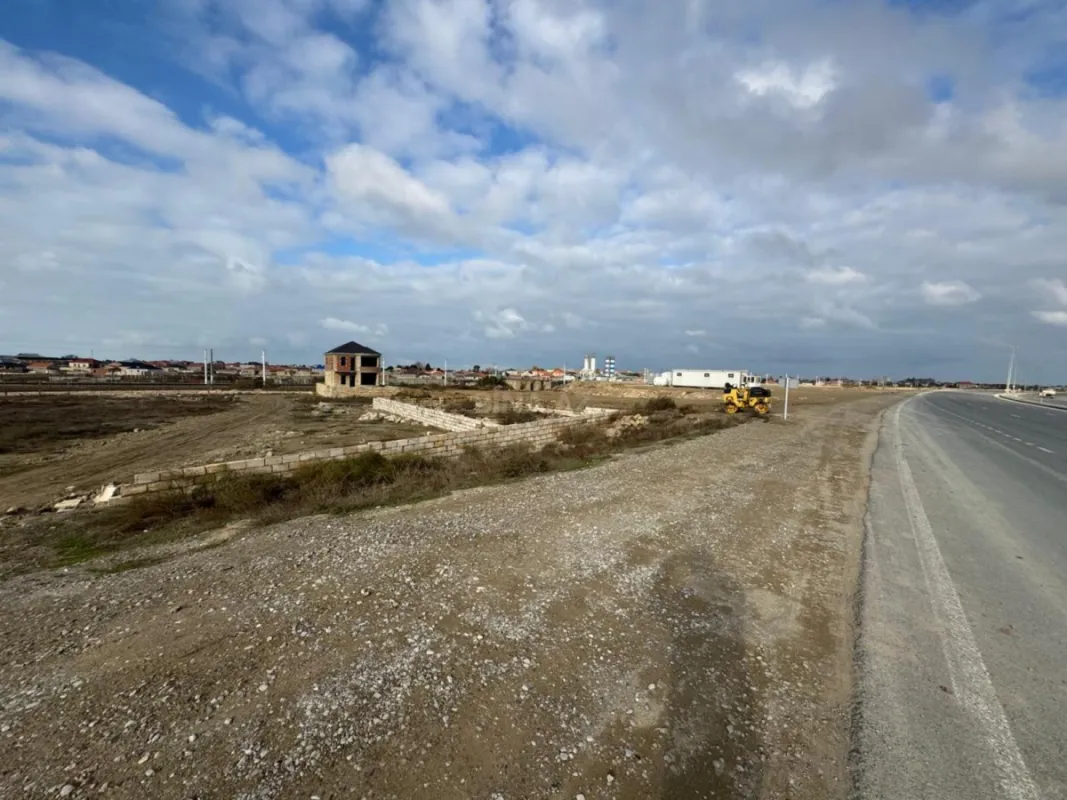 Satılır torpaq sahəsi 90 m²