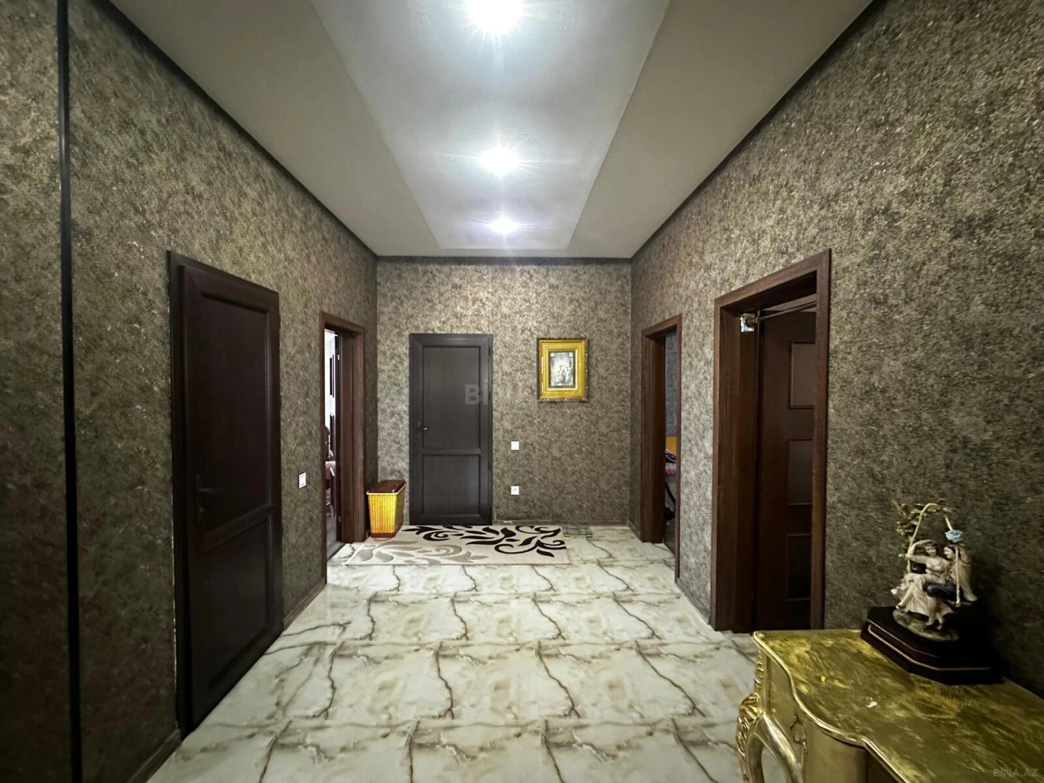 Satılır 4 otaqlı həyət evi 170 m²