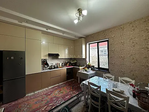 Satılır 4 otaqlı həyət evi 170 m²