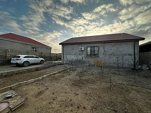 Satılır 4 otaqlı həyət evi 170 m²