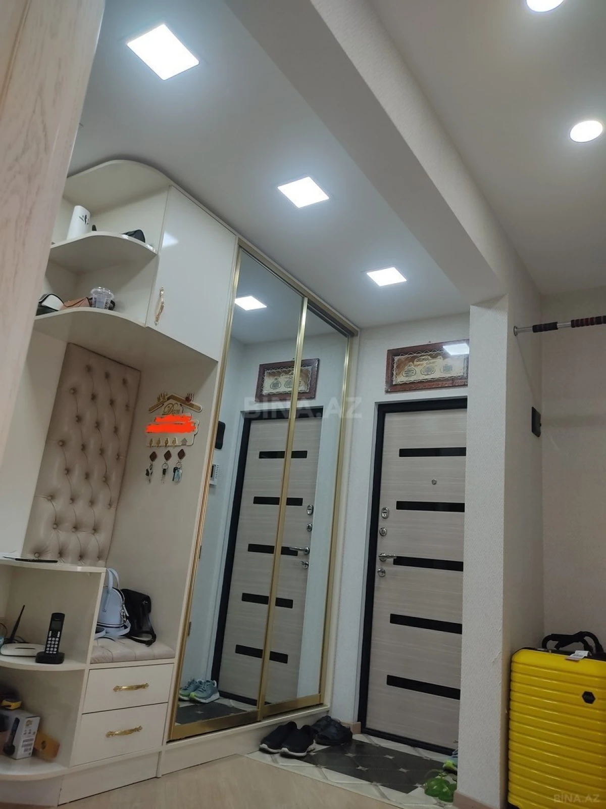 Satılır 3 otaqlı mənzil 70 m²