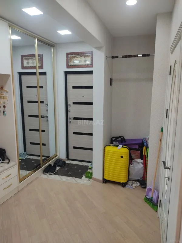 Satılır 3 otaqlı mənzil 70 m²