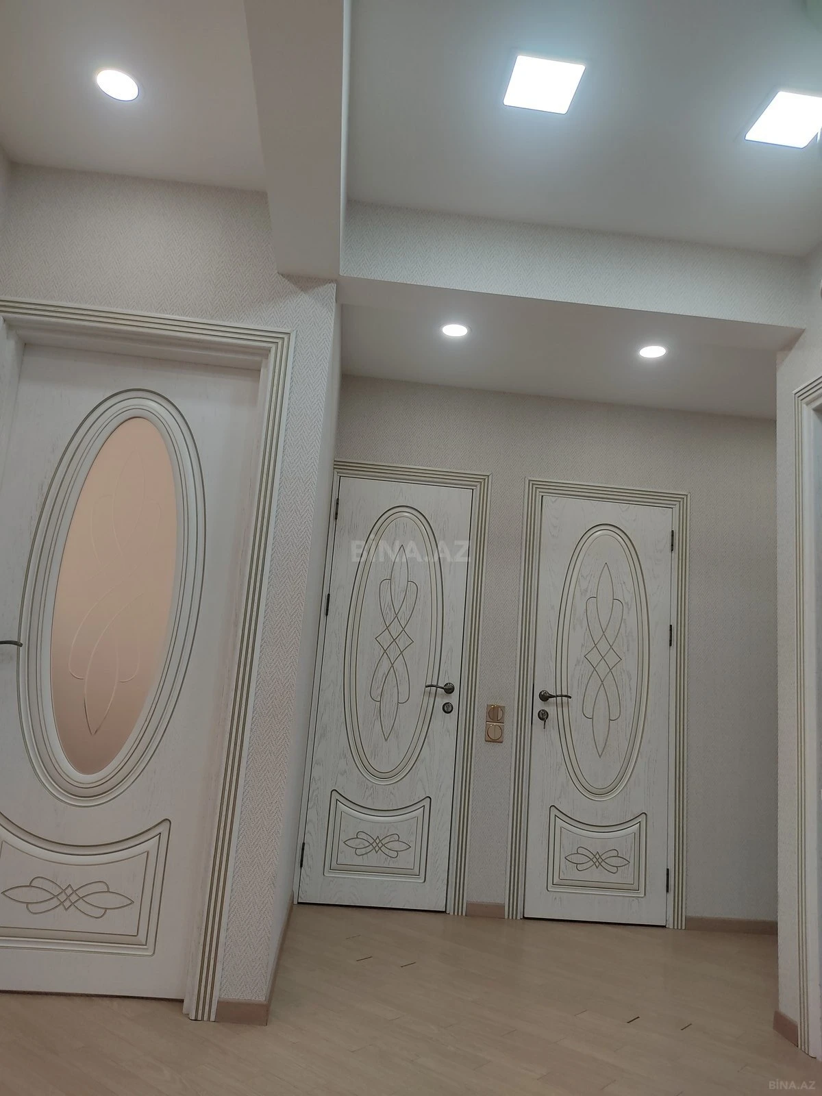 Satılır 3 otaqlı mənzil 70 m²