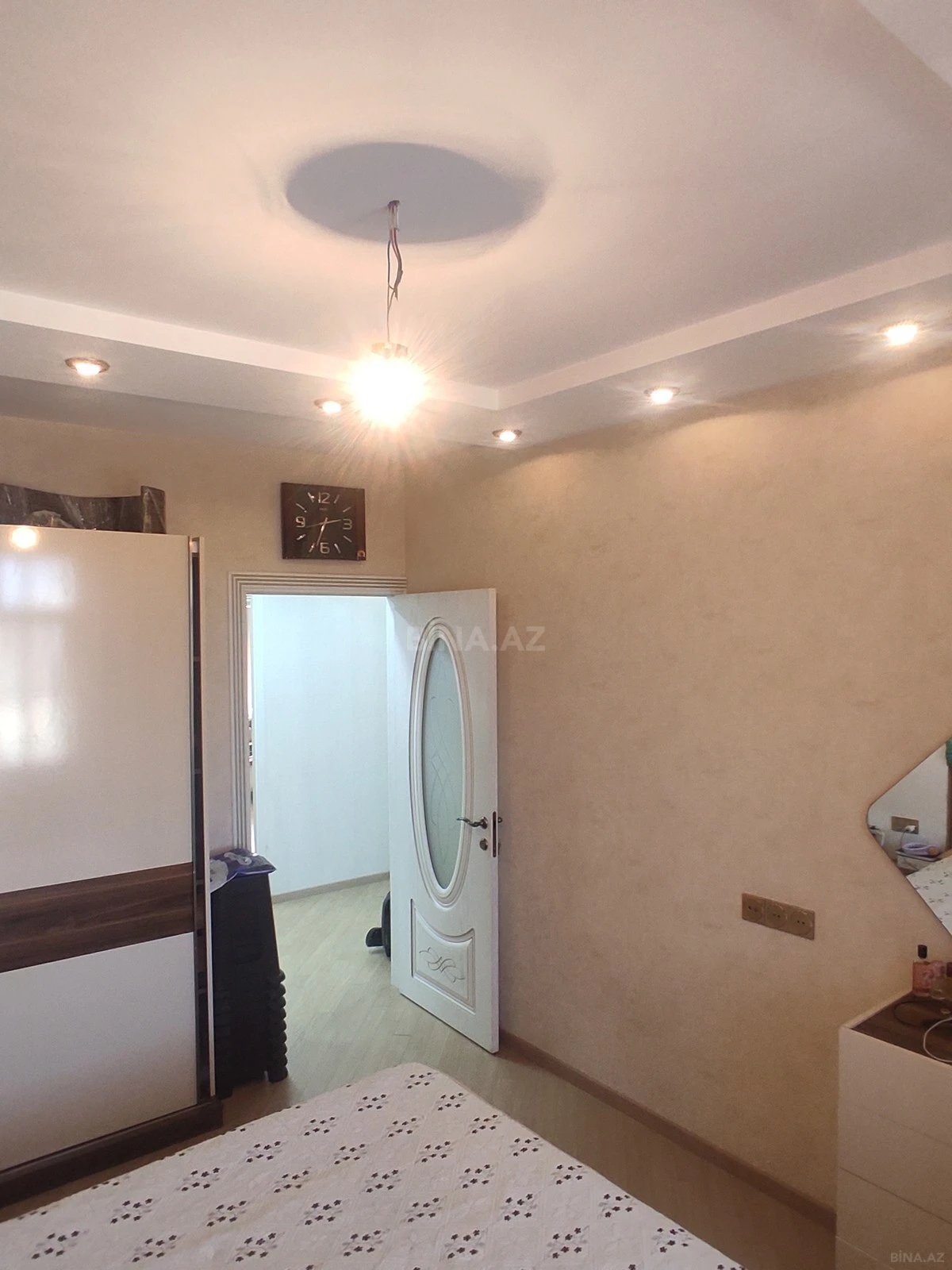 Satılır 3 otaqlı mənzil 70 m²