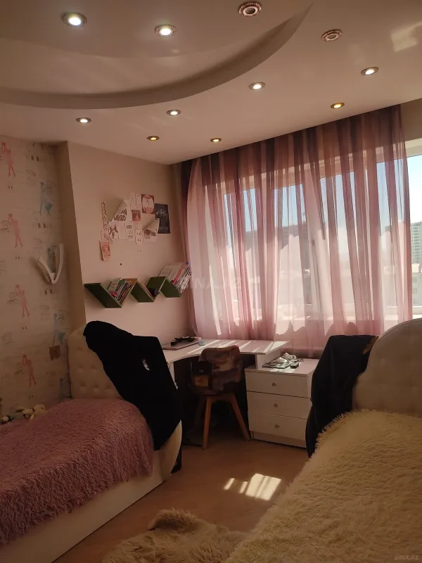 Satılır 3 otaqlı mənzil 70 m²