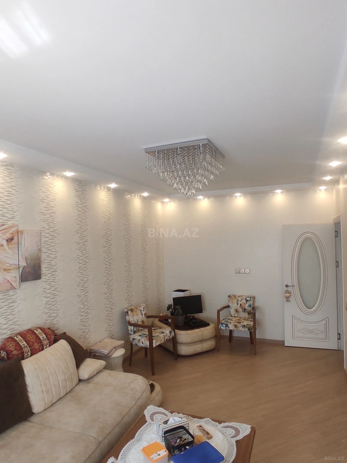 Satılır 3 otaqlı mənzil 70 m²