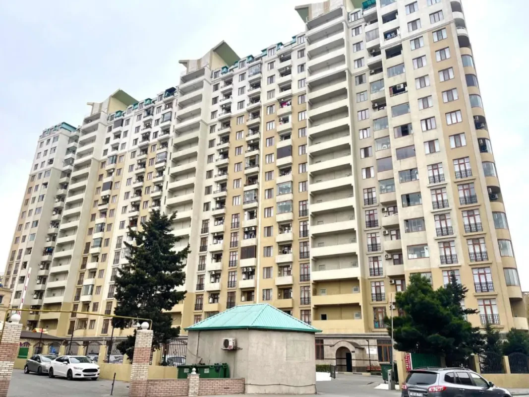 Kirayə verilir 2 otaqlı mənzil 75 m²