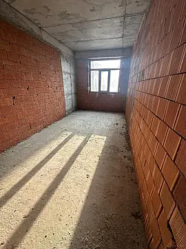 Satılır 3 otaqlı mənzil 113 m²