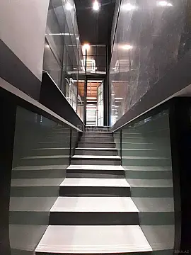 Kirayə verilir obyekt 530 m²