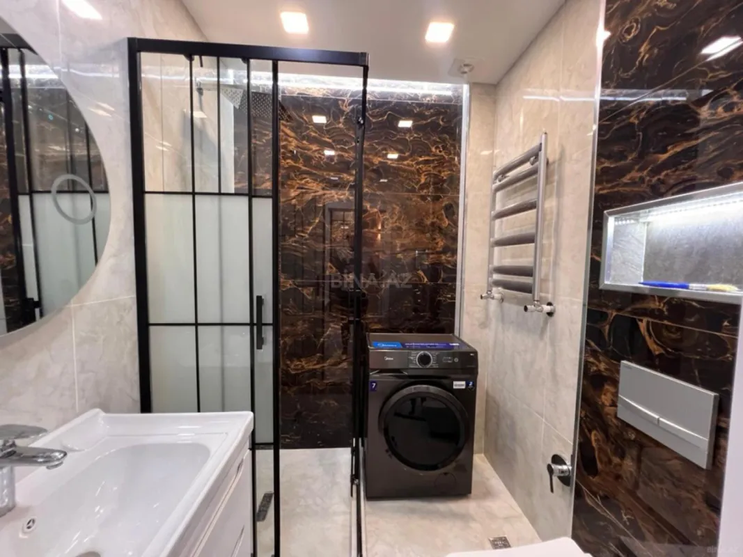 Kirayə verilir 2 otaqlı mənzil 75 m²