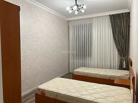 Kirayə verilir 3 otaqlı mənzil 120 m²