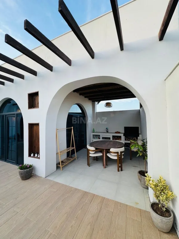 Kirayə verilir 4 otaqlı həyət evi 250 m²