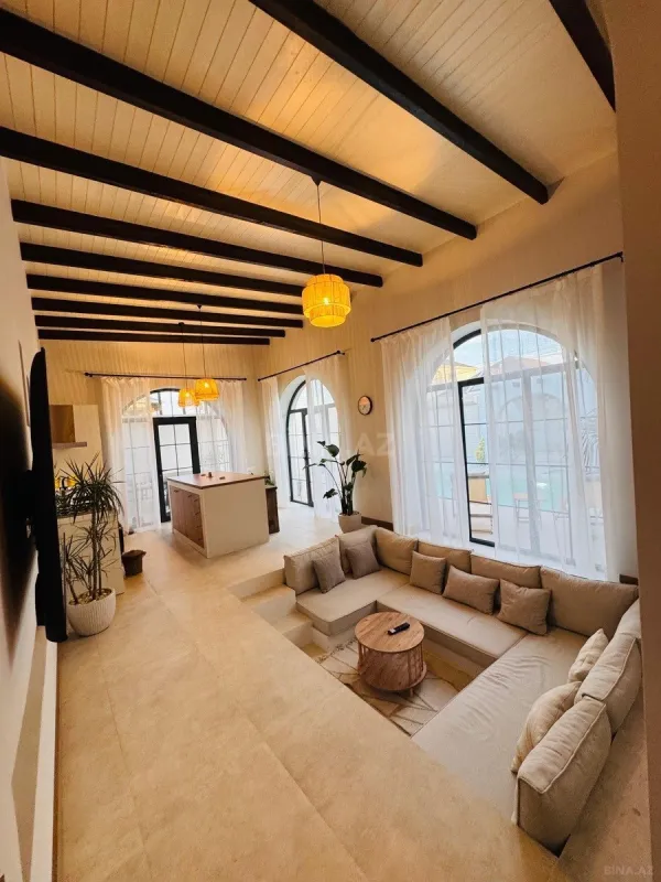 Kirayə verilir 4 otaqlı həyət evi 250 m²