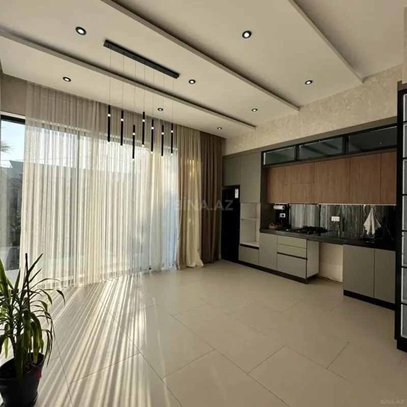 Kirayə verilir 4 otaqlı həyət evi 250 m²