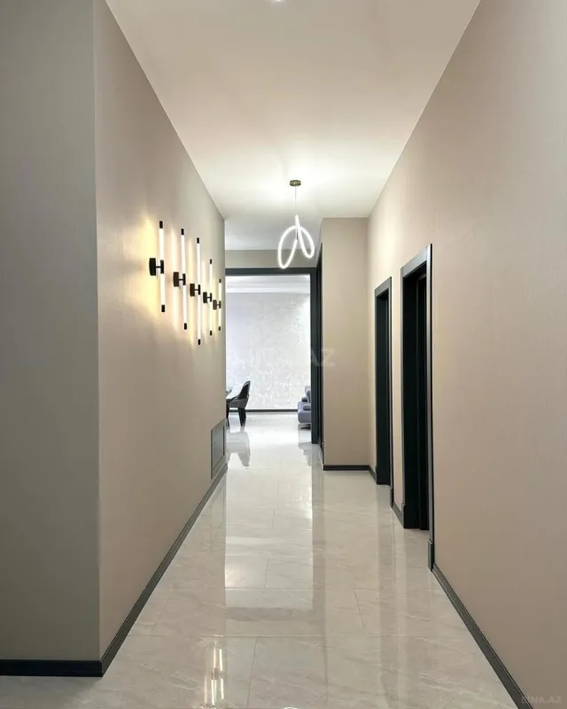 Kirayə verilir 4 otaqlı həyət evi 250 m²