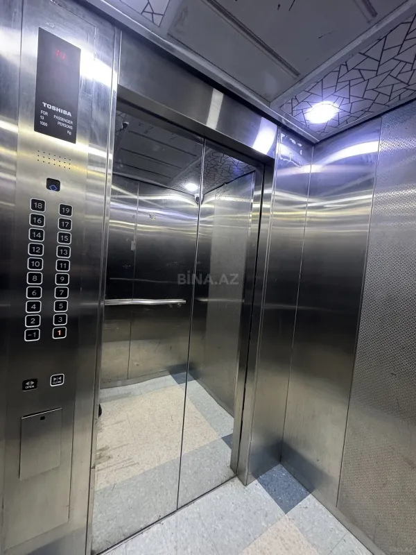 Satılır 3 otaqlı mənzil 124 m²