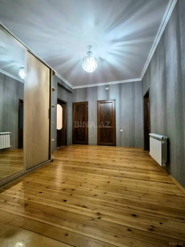 Satılır 2 otaqlı mənzil 94 m²