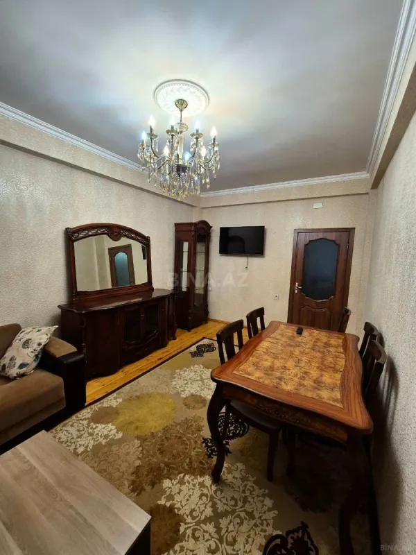 Satılır 2 otaqlı mənzil 94 m²