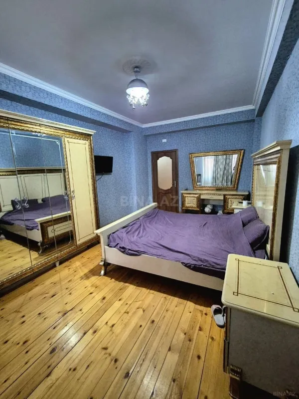 Satılır 2 otaqlı mənzil 94 m²