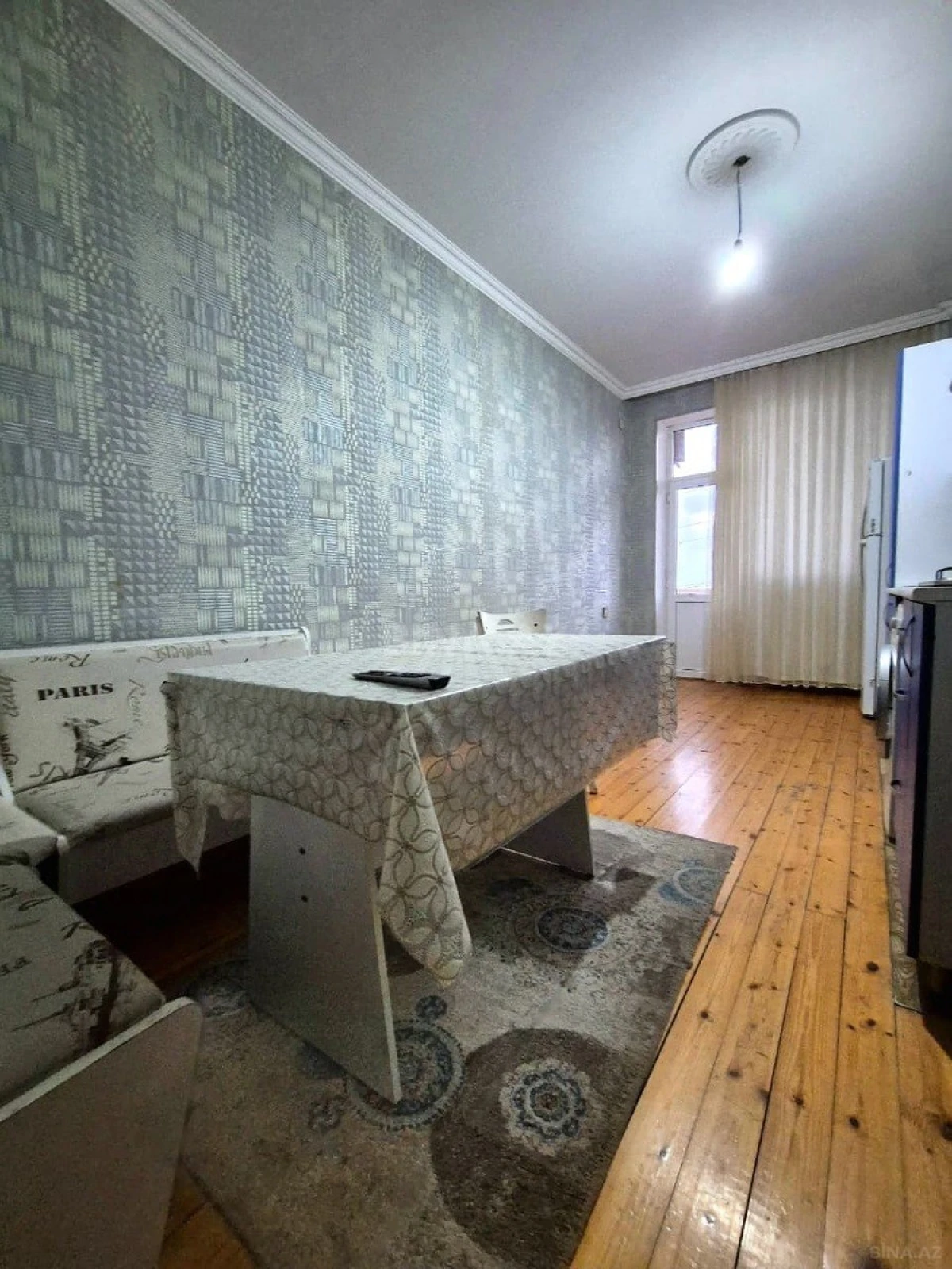 Satılır 2 otaqlı mənzil 94 m²