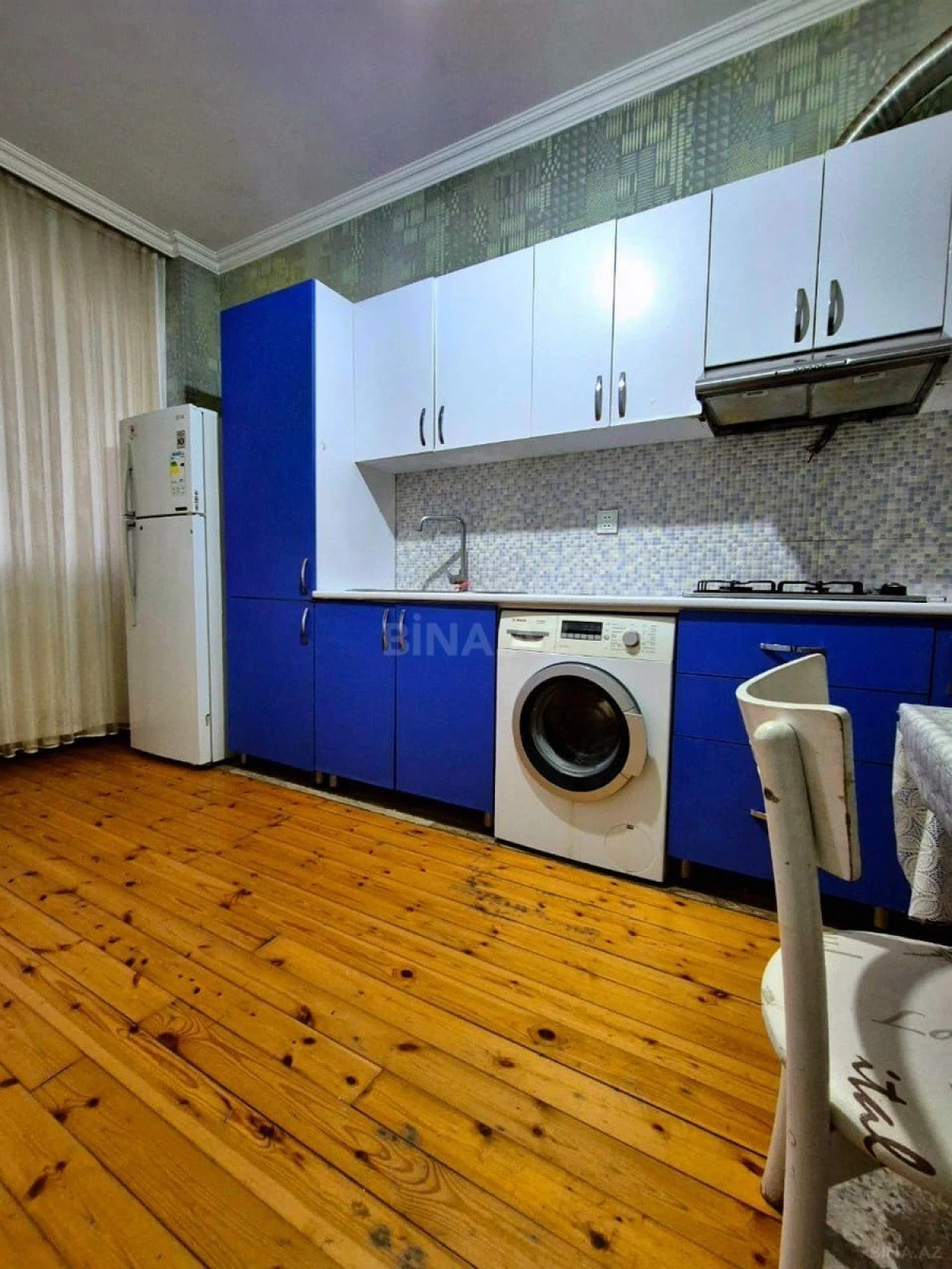 Satılır 2 otaqlı mənzil 94 m²