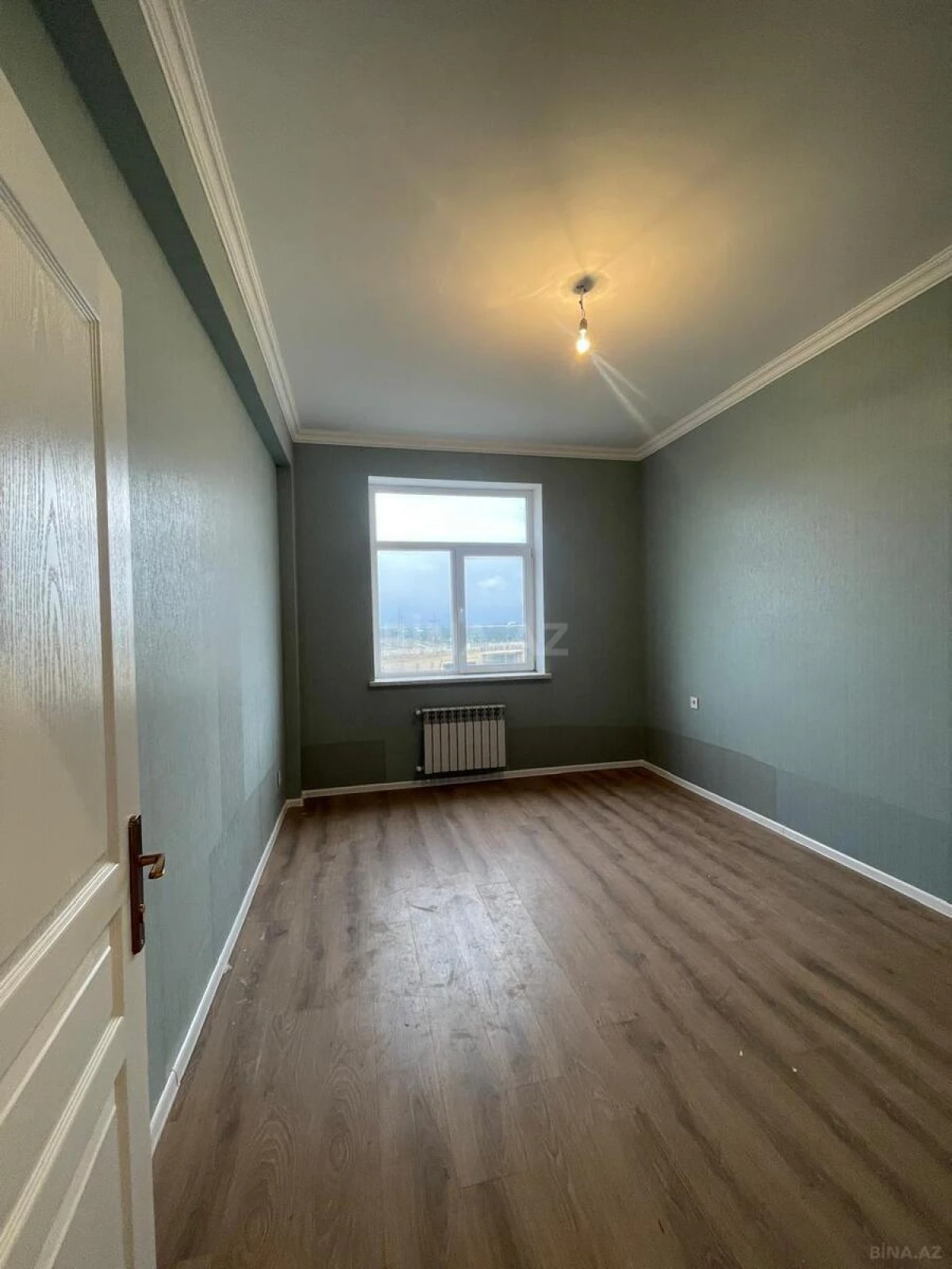 Satılır 3 otaqlı mənzil 77 m²