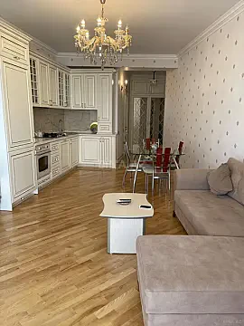 Kirayə verilir 2 otaqlı mənzil 80 m² — Bakı, Nizami 2 otaq 80.00 m²