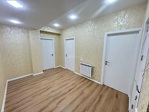 Satılır 3 otaqlı mənzil 77 m²