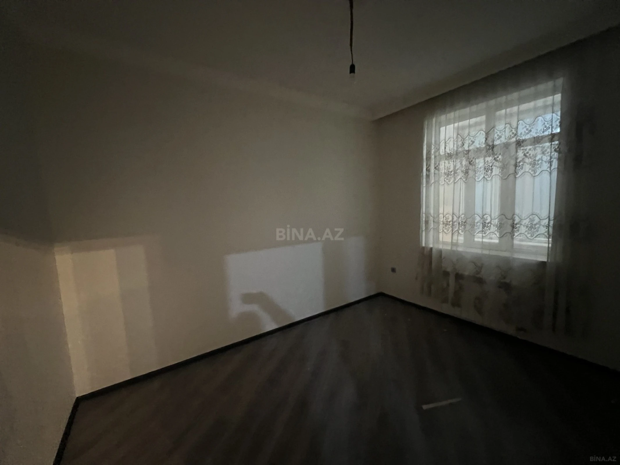 Satılır 4 otaqlı həyət evi 90 m²