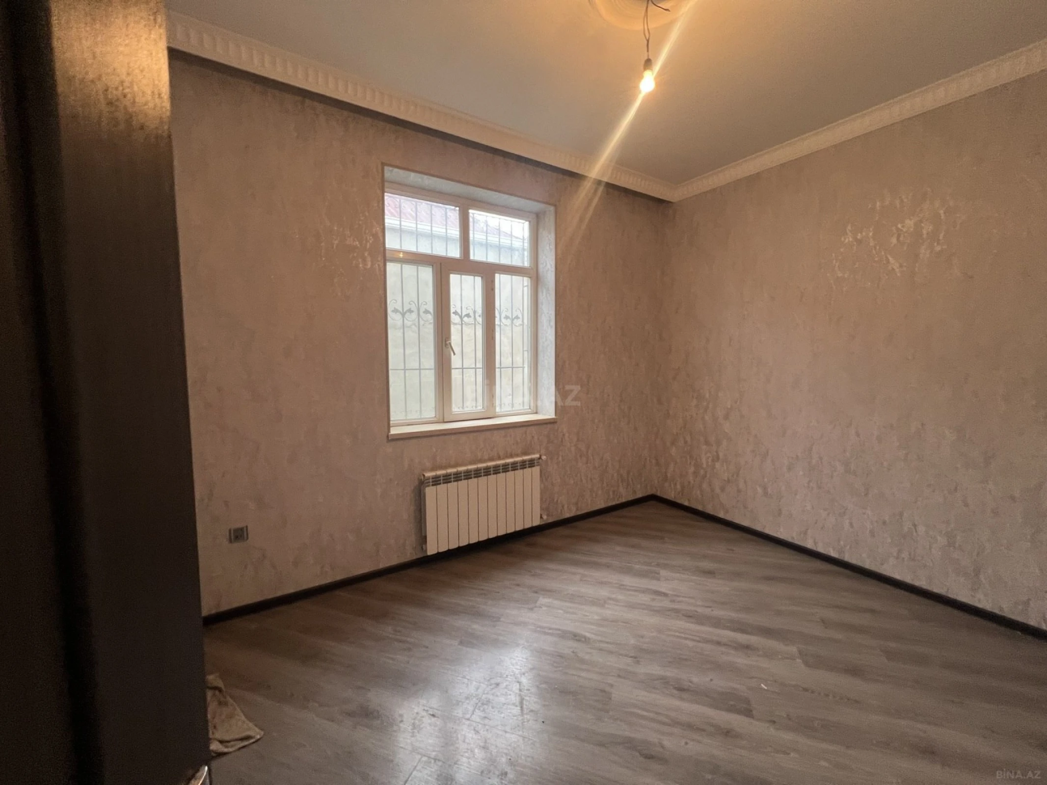 Satılır 4 otaqlı həyət evi 90 m²