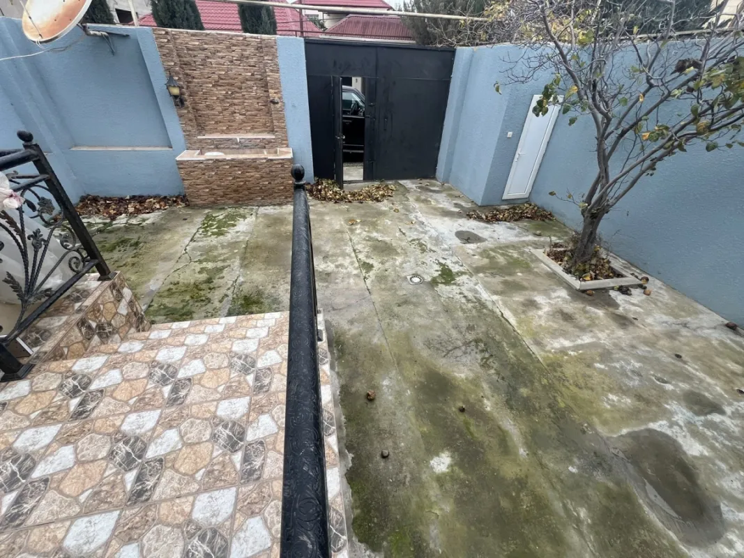 Satılır 4 otaqlı həyət evi 90 m²