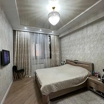 Satılır 2 otaqlı mənzil 65 m² — Bakı, Memar Əcəmi yanı 2 otaq 65.00 m²