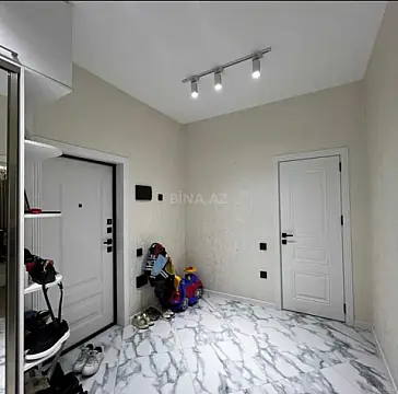 Satılır 2 otaqlı mənzil 65 m²