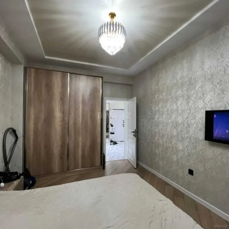 Satılır 2 otaqlı mənzil 65 m²
