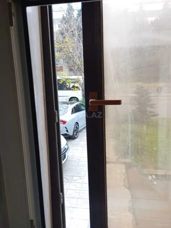 Satılır 1 otaqlı mənzil 37 m²