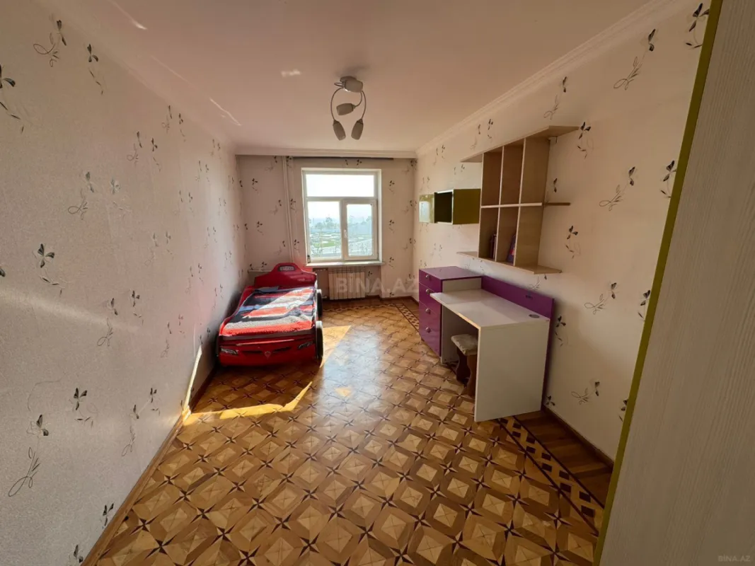 Satılır 3 otaqlı mənzil 70 m²