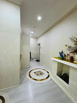 Satılır 3 otaqlı mənzil 105 m²