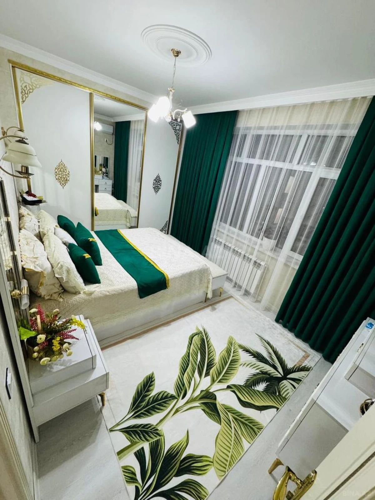 Satılır 3 otaqlı mənzil 105 m²