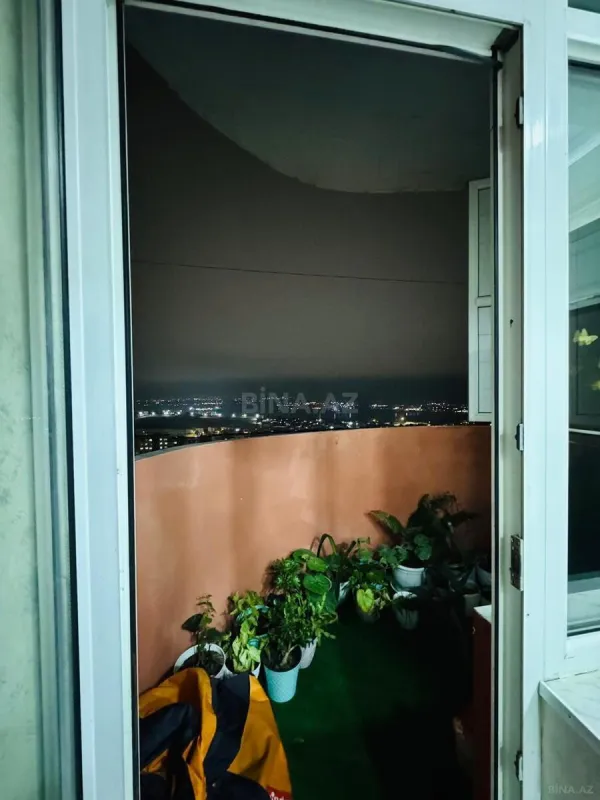 Satılır 3 otaqlı mənzil 105 m²