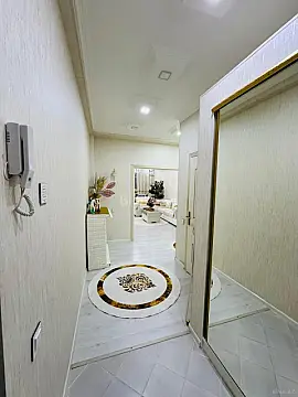 Satılır 3 otaqlı mənzil 105 m²
