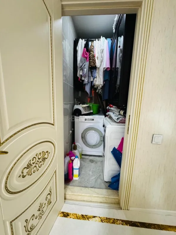 Satılır 3 otaqlı mənzil 105 m²