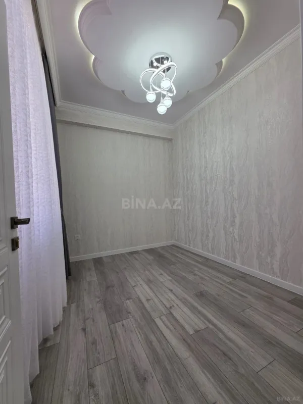 Satılır 3 otaqlı mənzil 88 m²