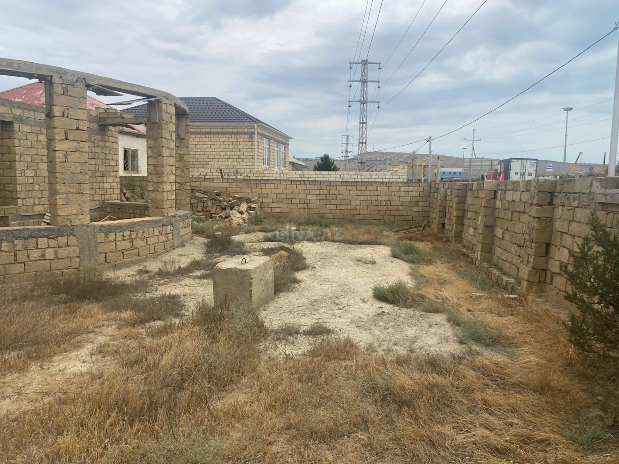 Satılır torpaq sahəsi 11 m²