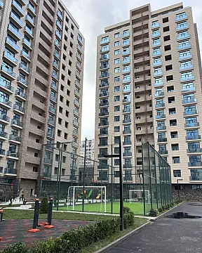 Satılır 4 otaqlı mənzil 195 m² — Bakı 4 otaq 195.00 m²