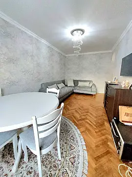 Satılır 3 otaqlı mənzil 65 m² — Bakı, İnşaatçılar 3 otaq 65.00 m²