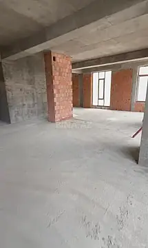 Satılır 3 otaqlı mənzil 124 m²