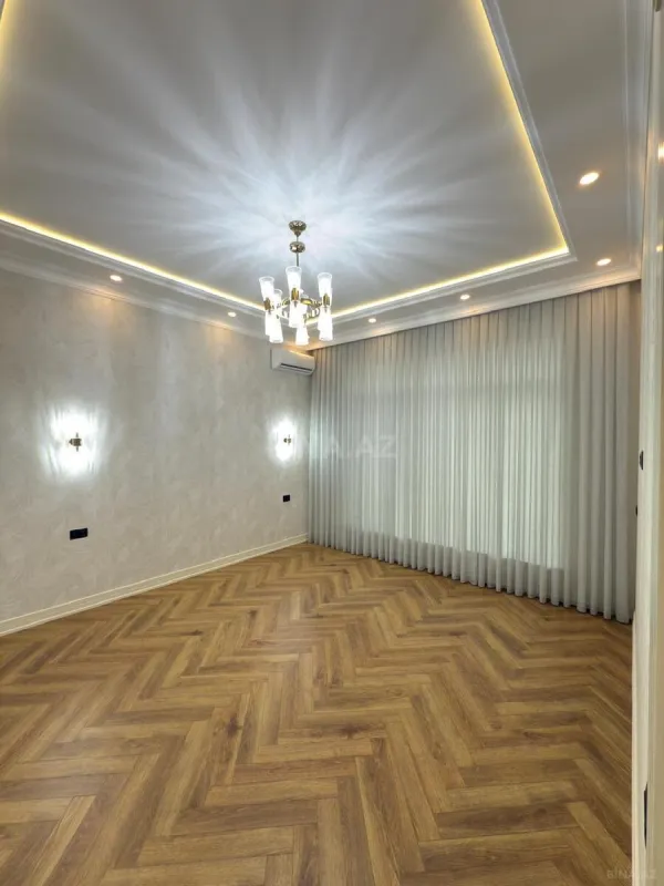 Satılır 6 otaqlı həyət evi 450 m²