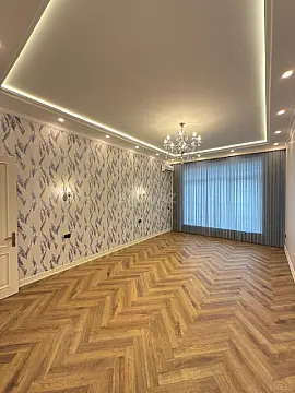 Satılır 6 otaqlı həyət evi 450 m²