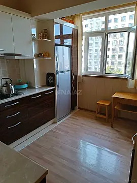 Satılır 2 otaqlı mənzil 70 m²