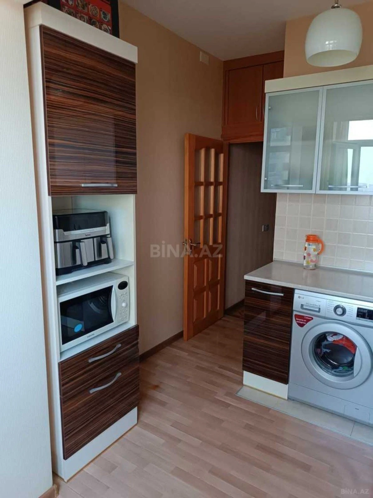 Satılır 2 otaqlı mənzil 70 m²